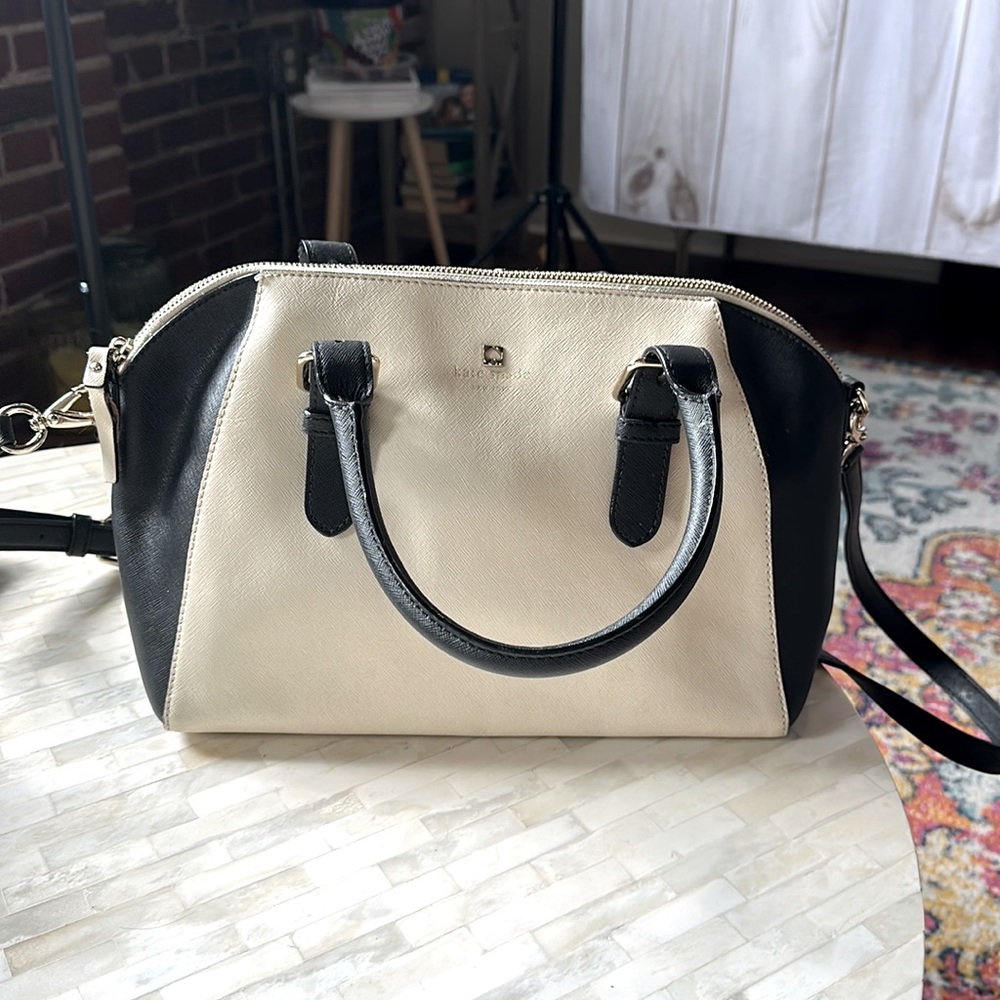 Kate Spade Pippa White & black Satchel